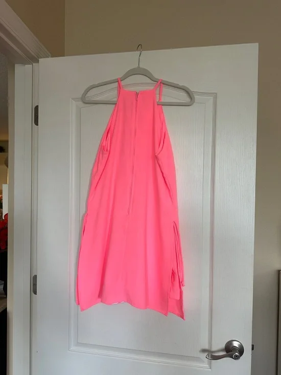 NWT Lilly Pulitzer Neon Pink Halter Pearl Romper - Picture 2 of 4